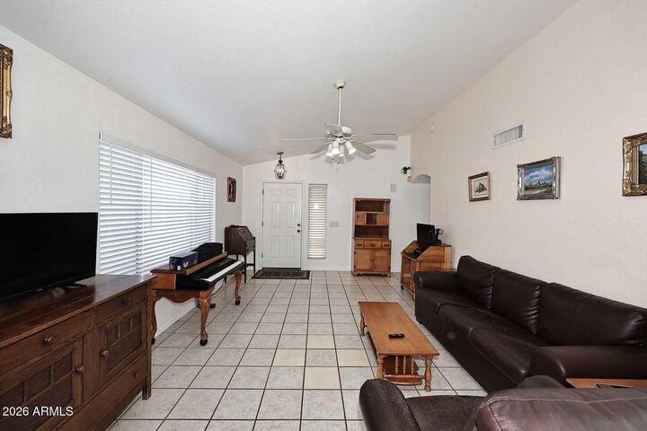 Property Photo:  17207 N 46th Place  AZ 85032 