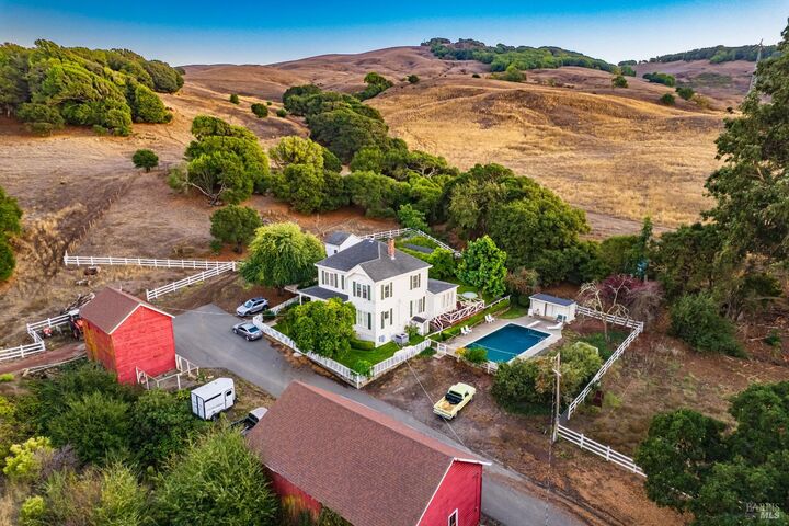 Property Photo:  2000 McGary Road  CA 94591 