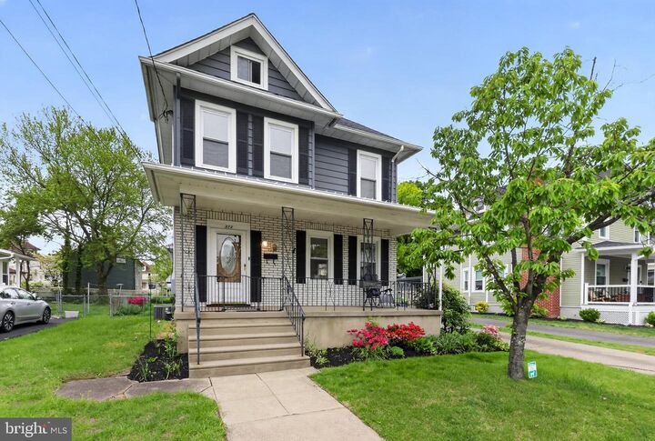 Property Photo:  212 Emerald Avenue  NJ 08108 