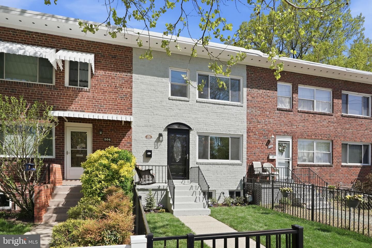 Property Photo: 506 S Payne Street VA 22314