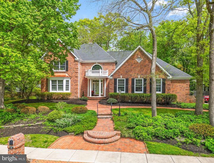 Property Photo:  44 Stanwyck Road  NJ 08054 