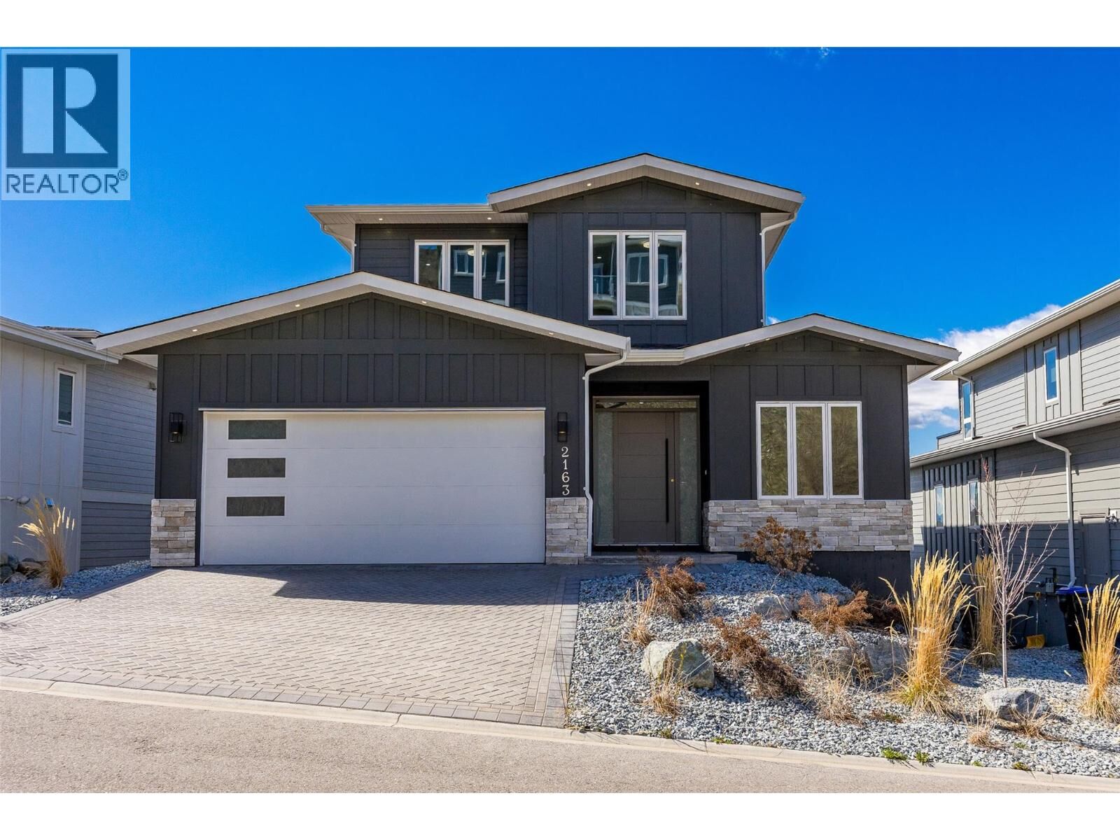 Property Photo:  2163 Kentucky Crescent  BC V1P 0A2 