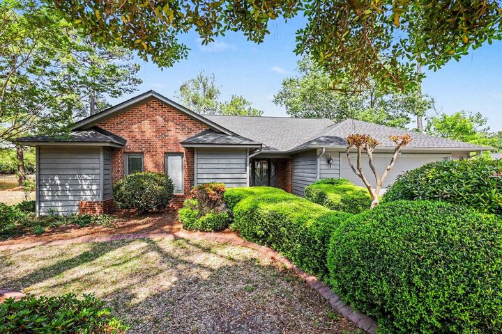 Property Photo:  106 Bentwood Circle  SC 29526 