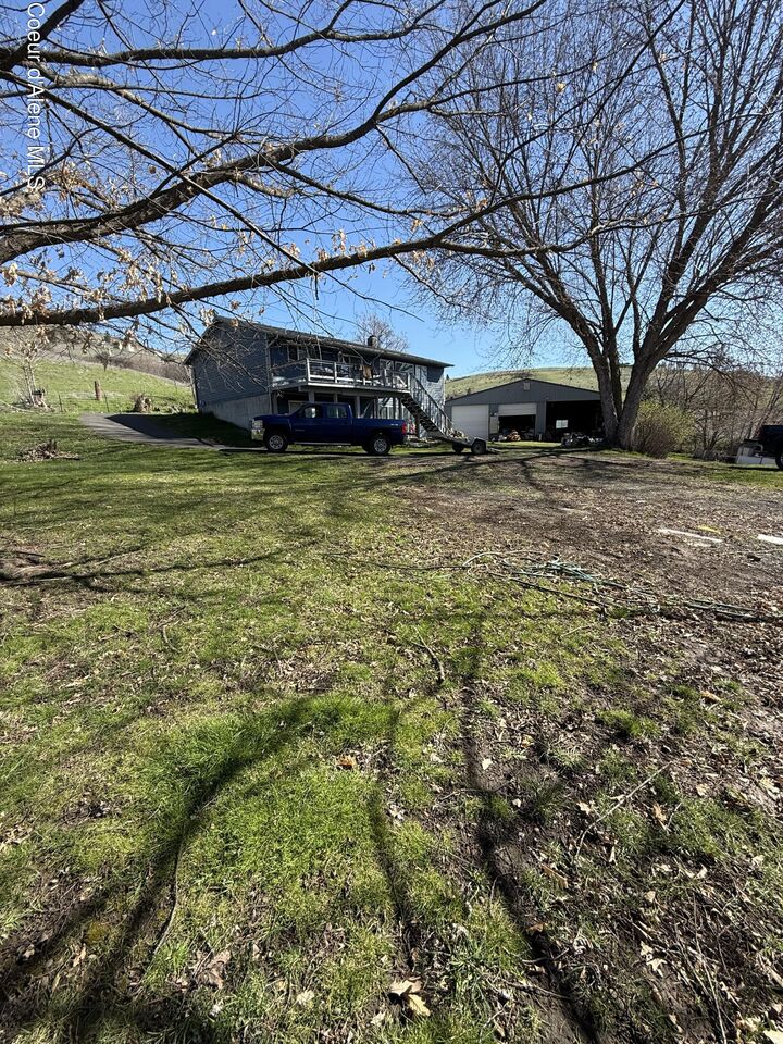 Property Photo:  19357 School Rd  ID 83541 