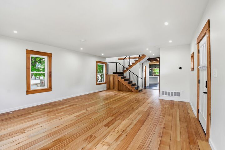 Property Photo:  44 Bernard Avenue  OH 43015 