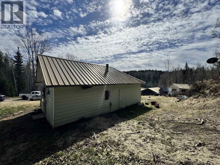 Property Photo: 5676 Lowden Road BC V1J 3A1