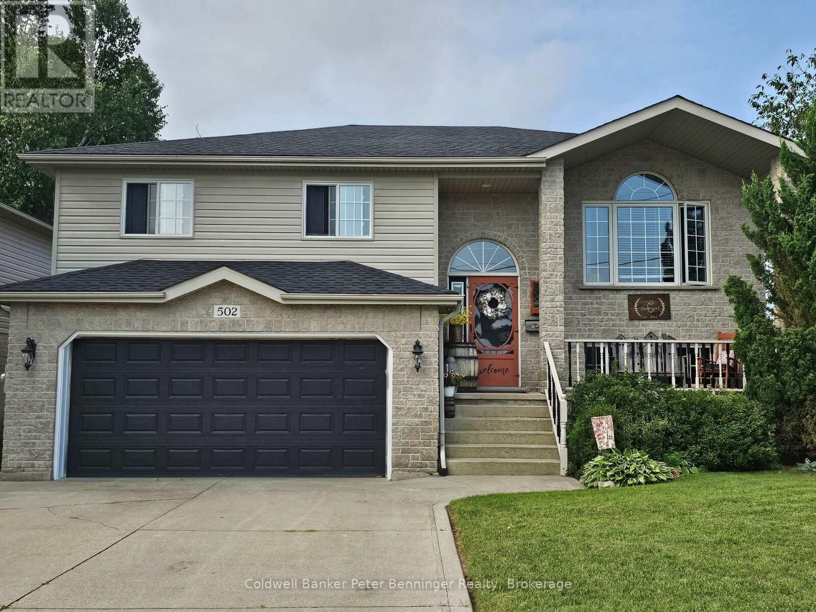 Property Photo: 502 Buckby Lane ON N0H 2C1