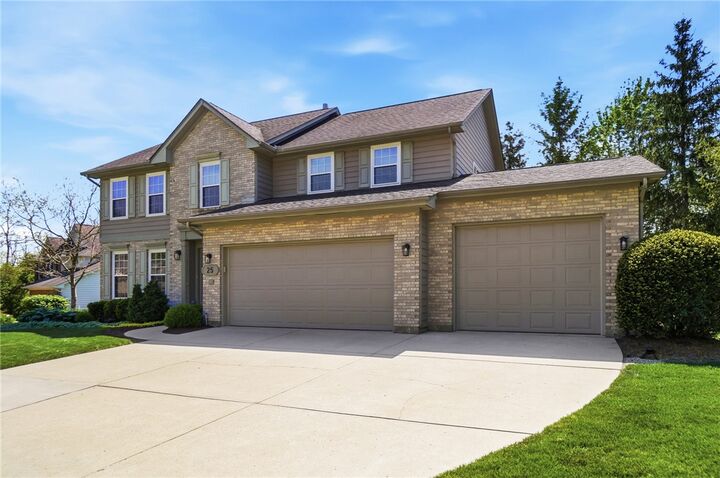 Property Photo:  25 Rustic Brook Court  OH 45066 