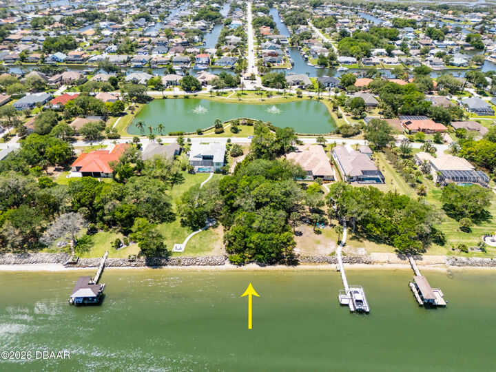 Property Photo: 66 Old Oak Drive S FL 32137