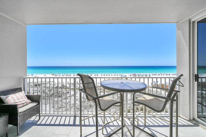 Property Photo:  520 Santa Rosa Boulevard 405  FL 32548 