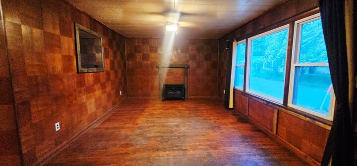 Property Photo:  423 North Rice  KY 41230 