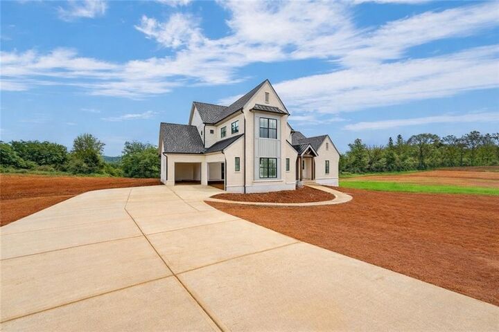 Property Photo:  126 Palisade Drive  GA 30171 