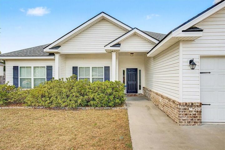 Property Photo:  129 Timberland Drive NE  GA 31316 