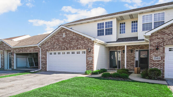 Property Photo:  7605 E 111th Lane  IN 46307 