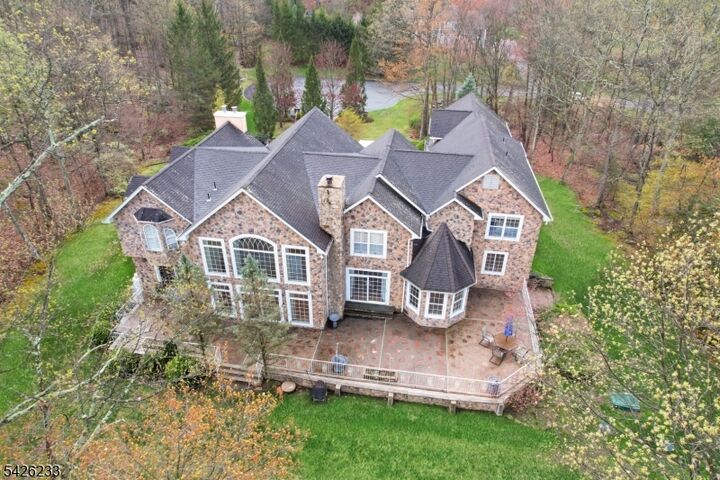 Property Photo:  12 Butternut Ter  NJ 07405 