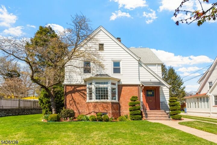 Property Photo:  146 Irving Pl  NJ 07070 