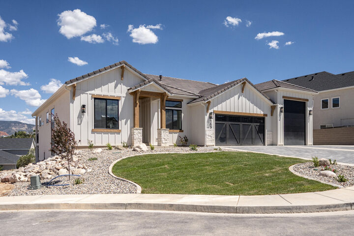 Property Photo:  169 S Temple Cove Dr  UT 84720 
