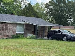 Property Photo: 175 S Robinson Drive KY 42503