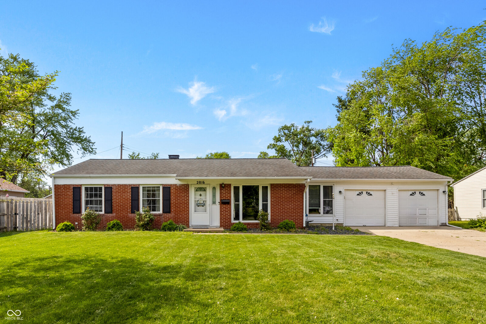 Property Photo:  2816 Hawcreek Boulevard  IN 47203 