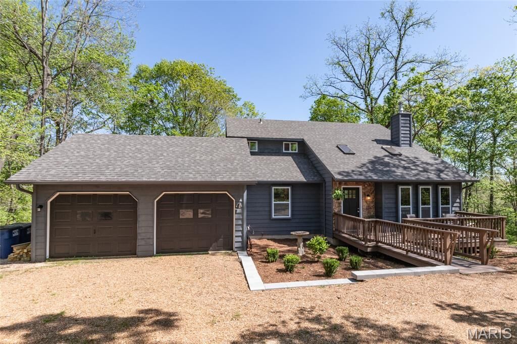 Property Photo:  5560 Twilight Drive  MO 63016 