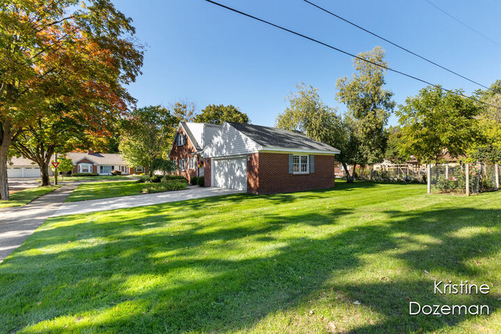 Property Photo:  2668 Union Avenue SE  MI 49507 