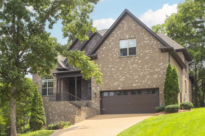 Property Photo:  111 Country Hills Dr  TN 37075 