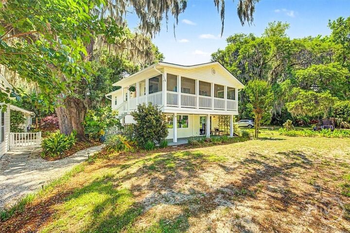 Property Photo:  210 Battery Way  GA 31410 