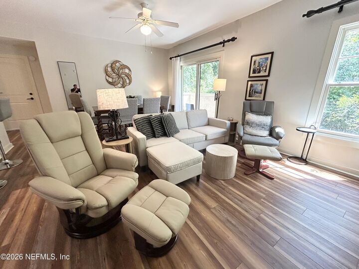 Property Photo:  965 Registry Boulevard 211  FL 32092 