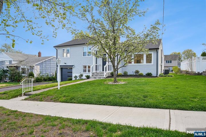 Property Photo:  27 Mountainview Drive  NJ 07013 