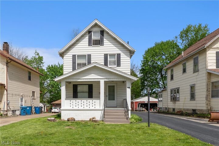 Property Photo: 273 Maplewood Avenue OH 44471