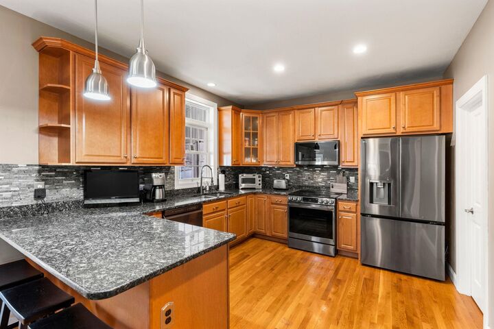 Property Photo:  30 Hunter Mill Way  NH 03053 