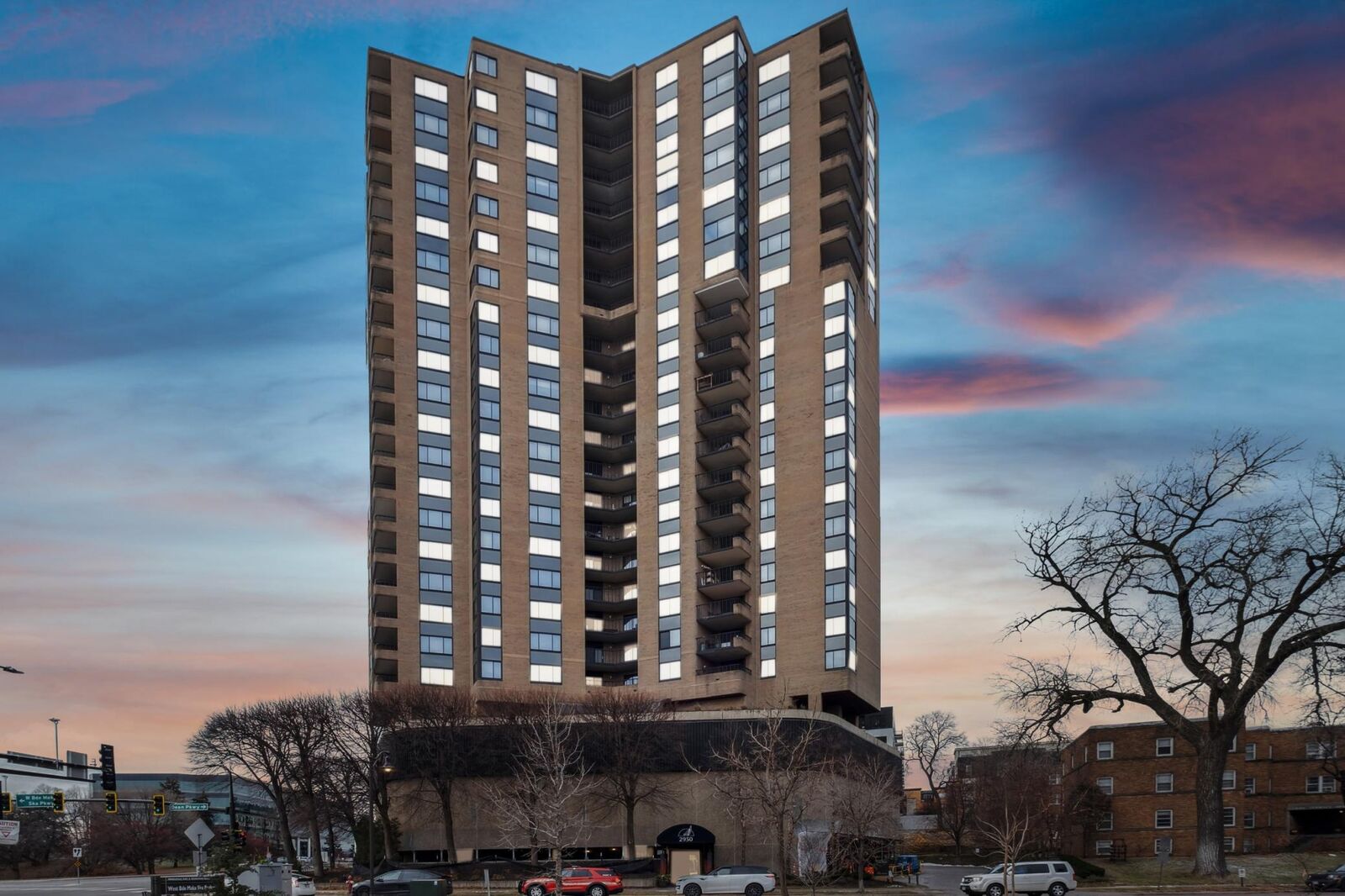 Property Photo:  2950 Dean Parkway 1606  MN 55416 