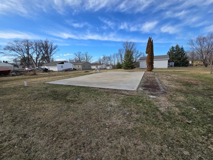 Property Photo:  405 Rosabelle Court  MN 55030 