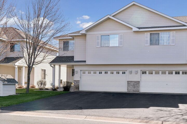 Property Photo:  22425 Evergreen Circle  MN 55025 