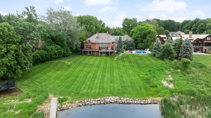 Property Photo: 425 Oxford Road MN 55356