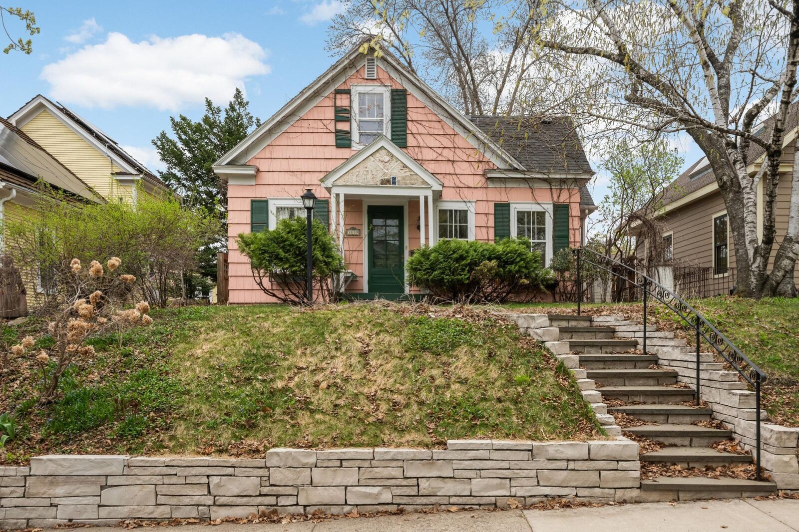 Property Photo:  3819 Thomas Avenue S  MN 55410 