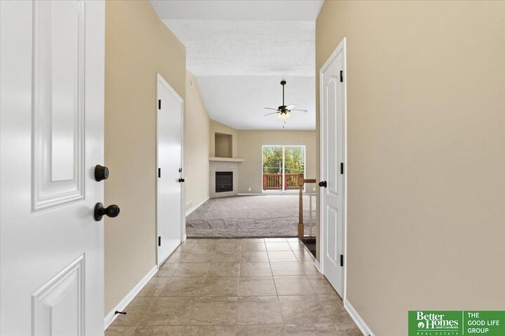Property Photo: 10907 S 25th Avenue NE 68123