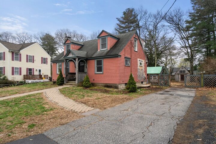 Property Photo:  32 Longfellow Rd  MA 01760 