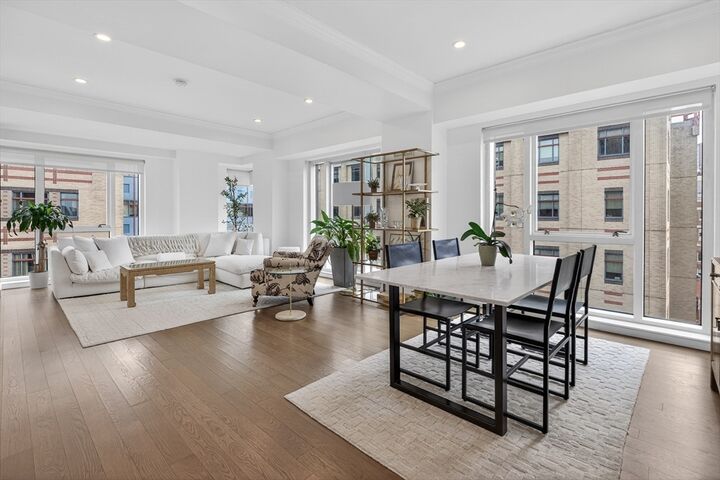 Property Photo:  1 Nassau St 1001  MA 02111 