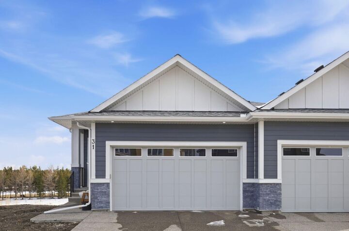 Property Photo: 31 St. Andrews Close AB T0J 1Y1