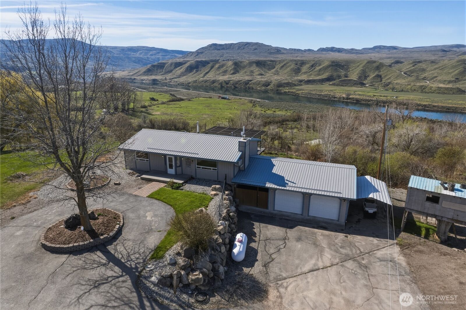 Property Photo:  3507 B  Hwy 155  WA 99116 