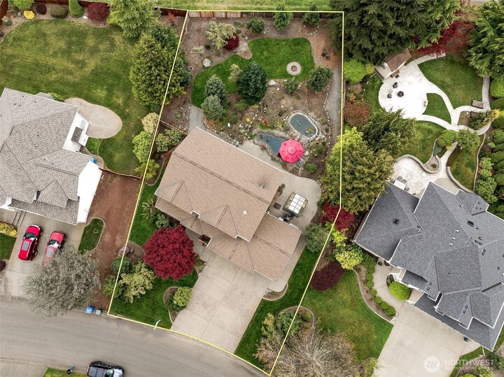 Property Photo:  8215  204th Avenue Ct E  WA 98391 