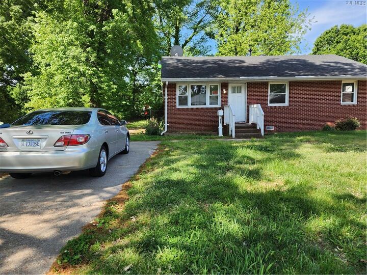 Property Photo:  647 Bell St  VA 23661 