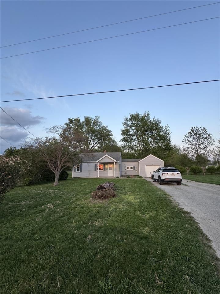 Property Photo:  1559 Kellam Road  IN 47330 