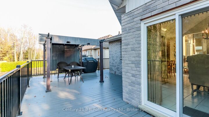 Photo de la propriété:  20 Grant Avenue  ON L0L 1P1 