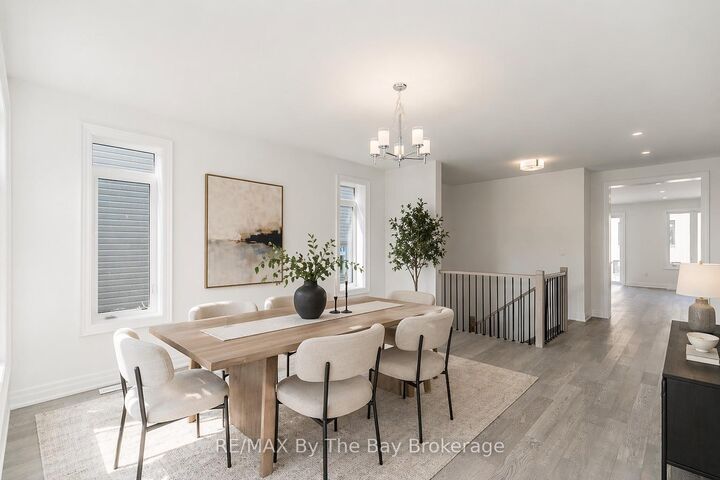 Property Photo: 3 Rosanne Circle ON L9Z 0N4