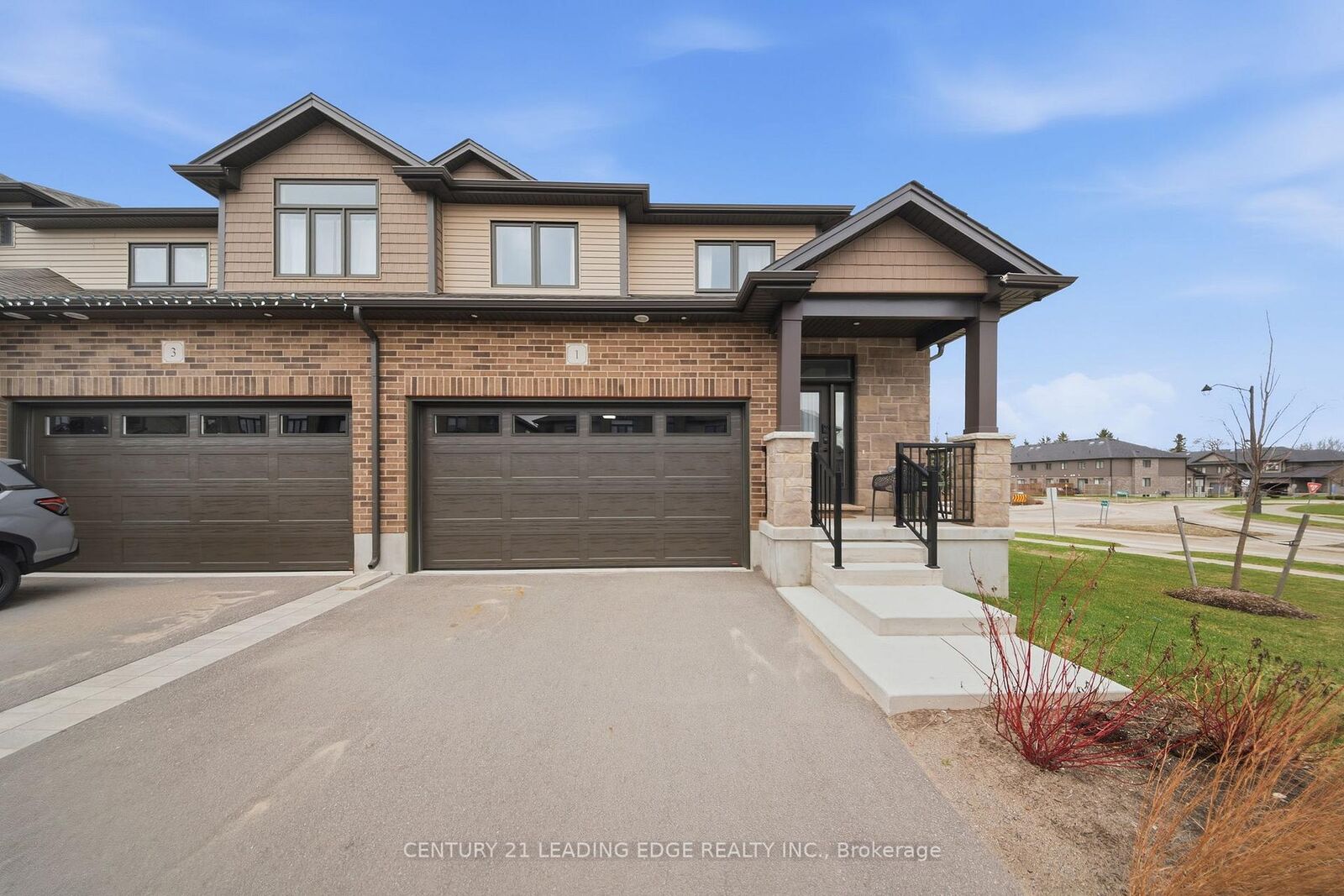 Property Photo:  1 Hamilton Lane  ON L9W 7R9 