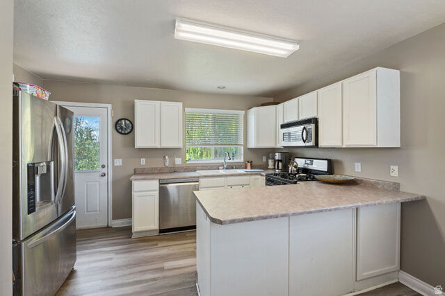 Property Photo:  595 N Banbury Cir W  UT 84054 