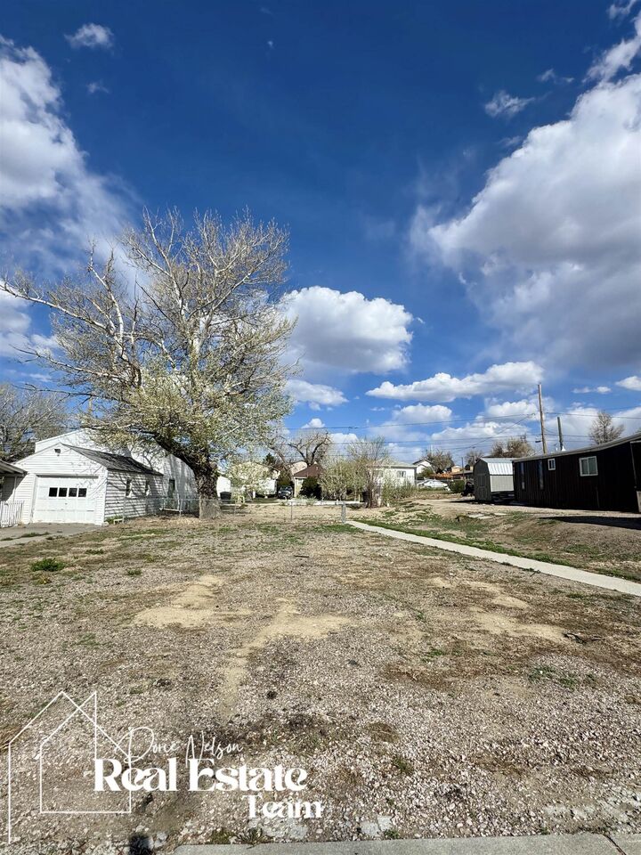 Property Photo:  1037 S Cedar Street  WY 82601 
