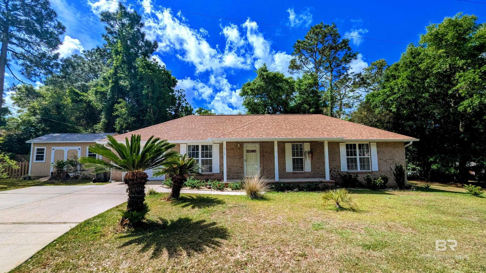 Property Photo: 2758 Manuel Circle AL 36549